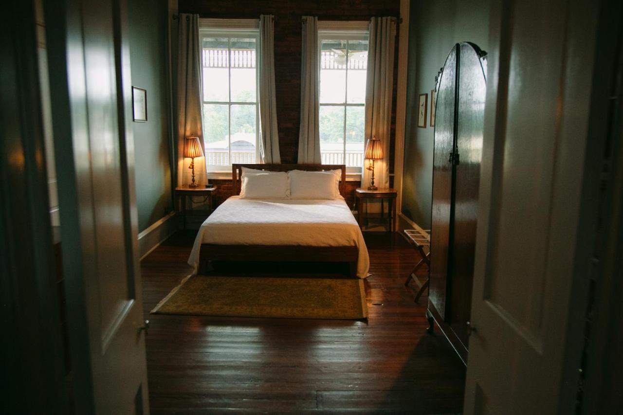 The Grand Hotel Hogansville Eksteriør billede
